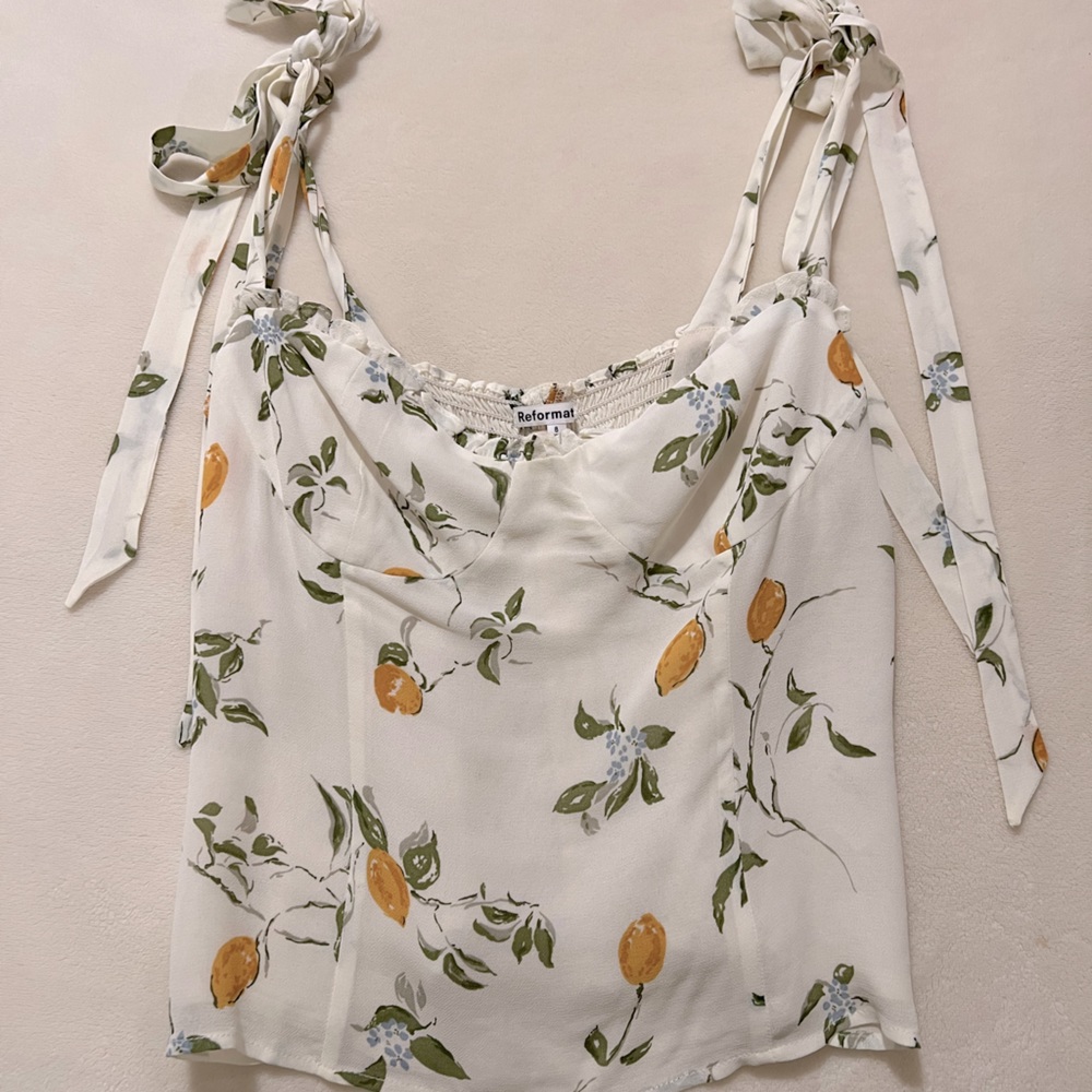 Reformation shoulder tie top